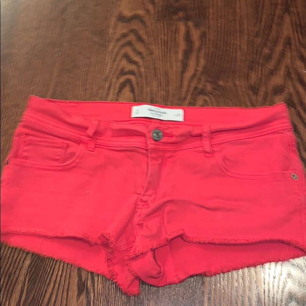 jean shorts red